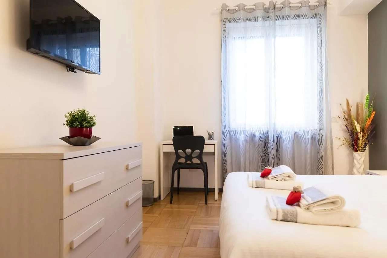 Ecogreen Flats Prestige - Central Station Milan Italy