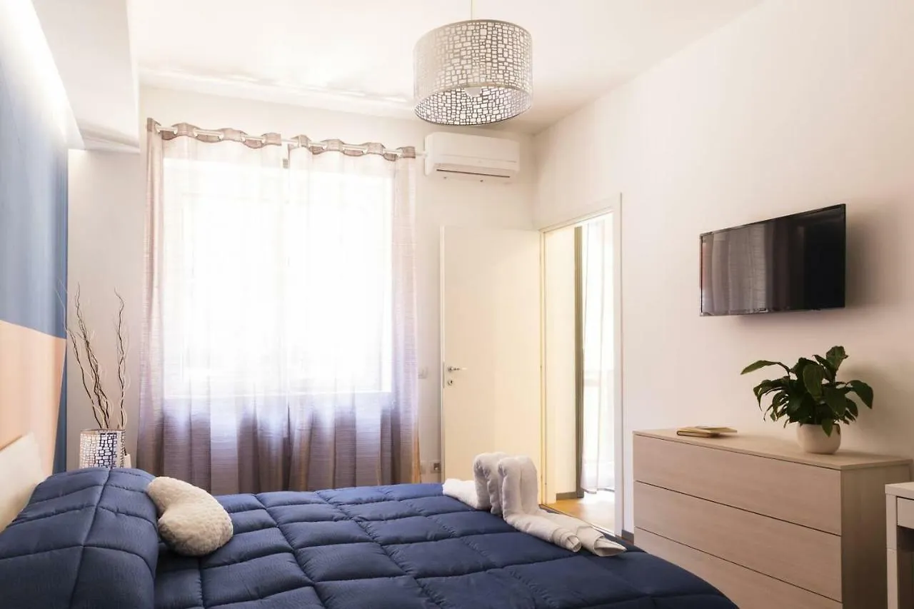 Ecogreen Flats Prestige - Central Station Milan Italy