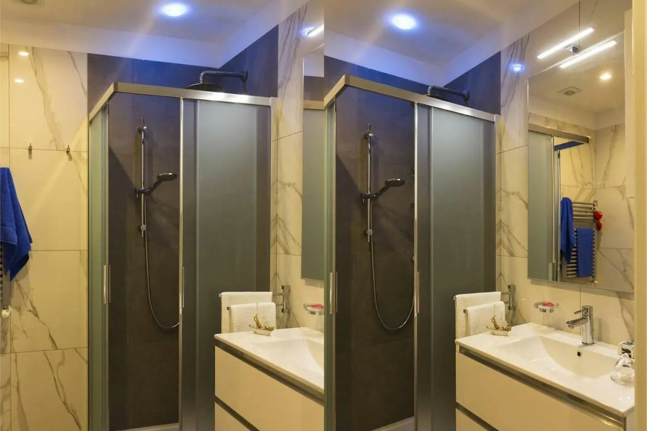 Ecogreen Flats Prestige - Central Station Milan 0*,  Italy