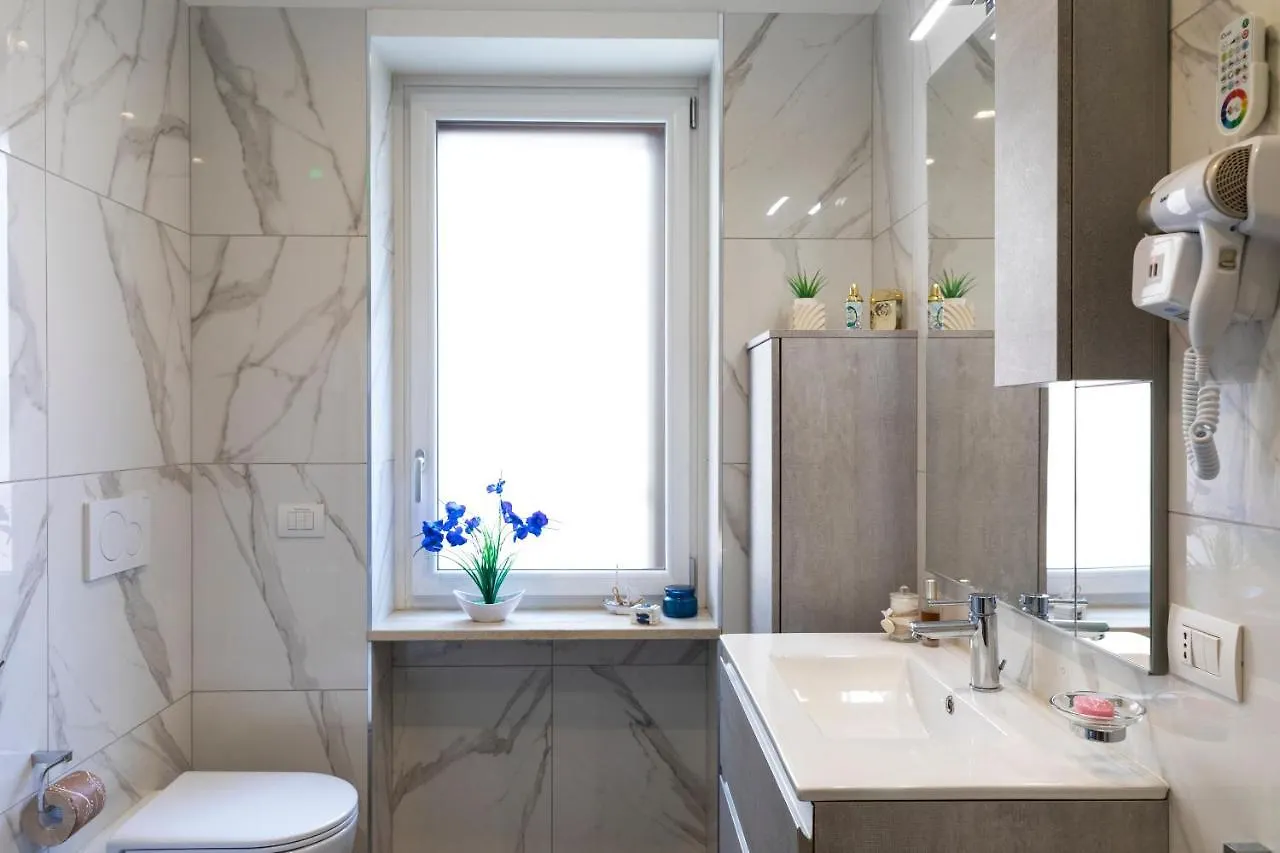 Appartement Ecogreen Flats Prestige - Central Station Milaan Italië
